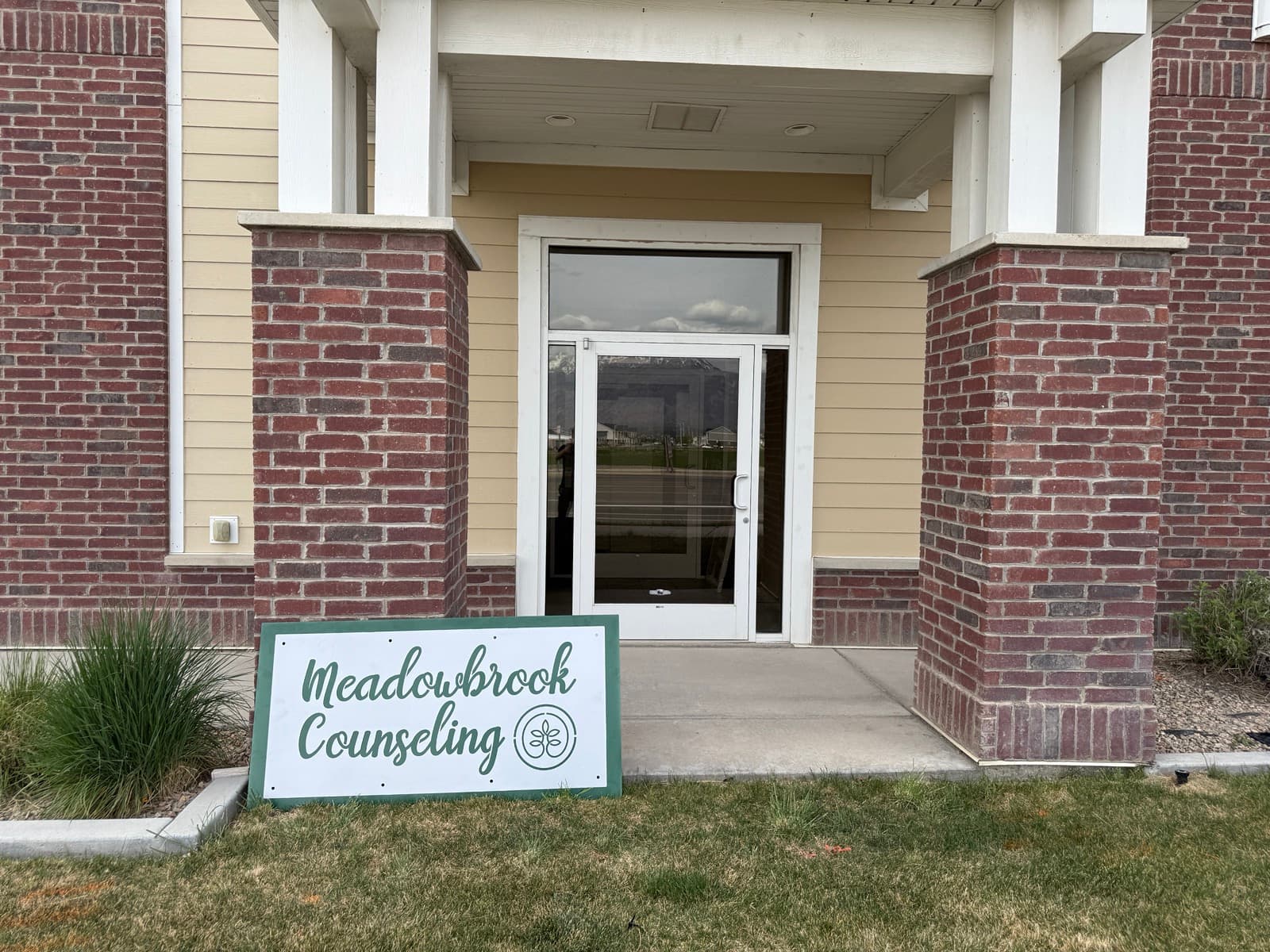 Saratoga Springs, UT therapy office | Meadowbrook Counseling