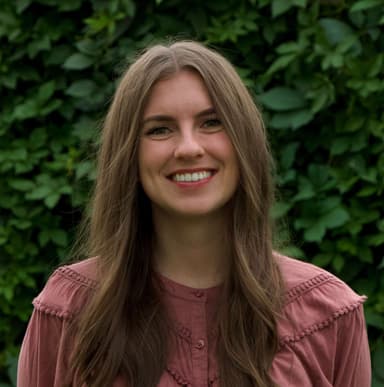Amanda Wilcox - Meadowbrook Counseling Therapist